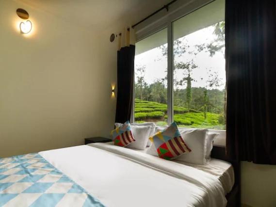 Letstay Vythiri Hill Palace Exterior foto